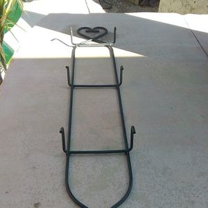 Kitchen - 3 tier metal plate hanger Kitchen - 3 tier metal plate hanger